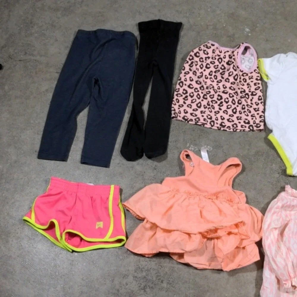 Baby Girl Toddler Clothing Lot 2T 24M 10pc Lot Mixed Brands Nike Carters Jumping